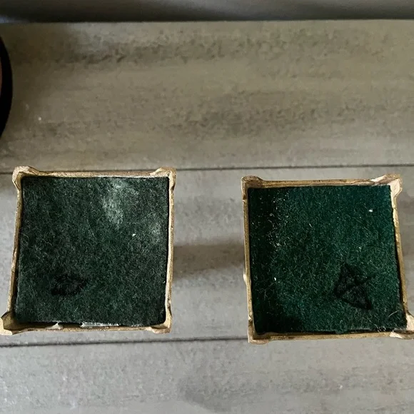 (2) Vintage Solid Brass Candlestick Holders - Picture 6 of 6